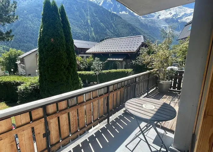 Spacious 2 Bedroom With Terrace Center Chamonix