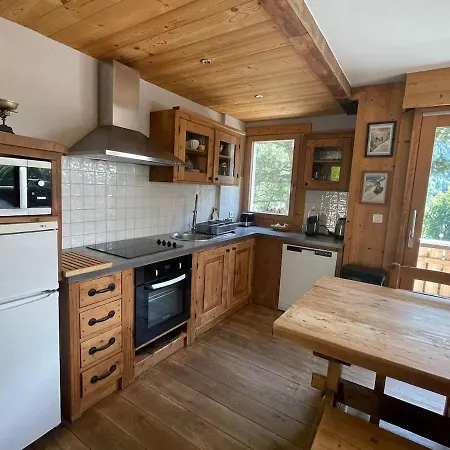 公寓 Spacious 2 Bedroom With Terrace Center