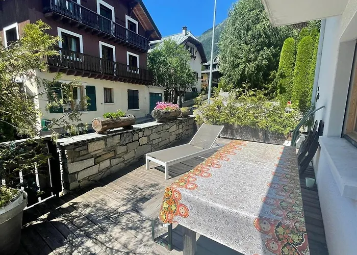 Spacious 2 Bedroom With Terrace Center * 霞慕尼