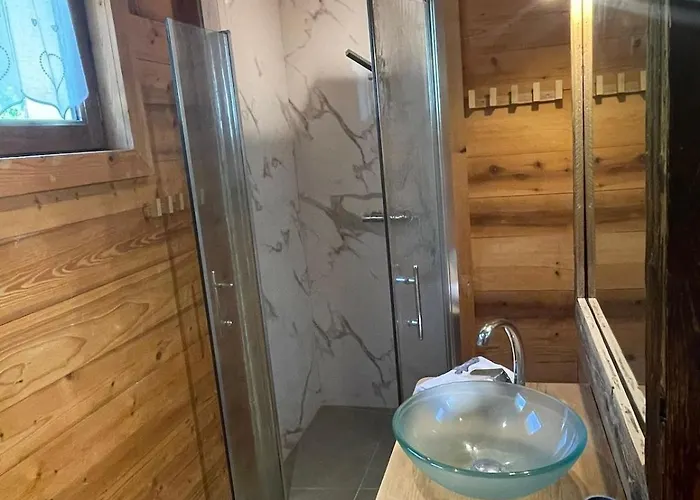 公寓 Spacious 2 Bedroom With Terrace Center